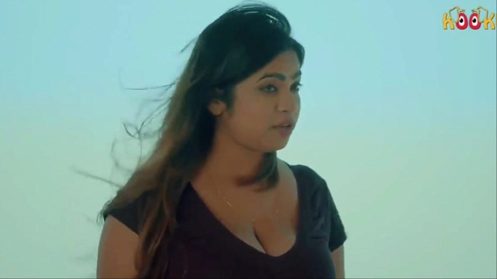 Hot and beautiful Indian housewife gives oral-job Full movie attach in spicyhotactress.com